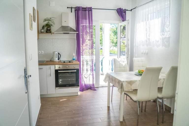 Apartmani Juricev Vodice Exteriér fotografie