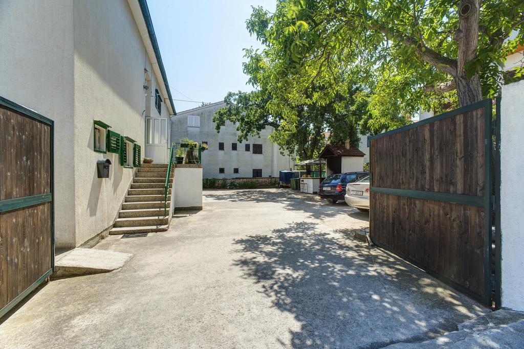 Apartmani Juricev Vodice Exteriér fotografie